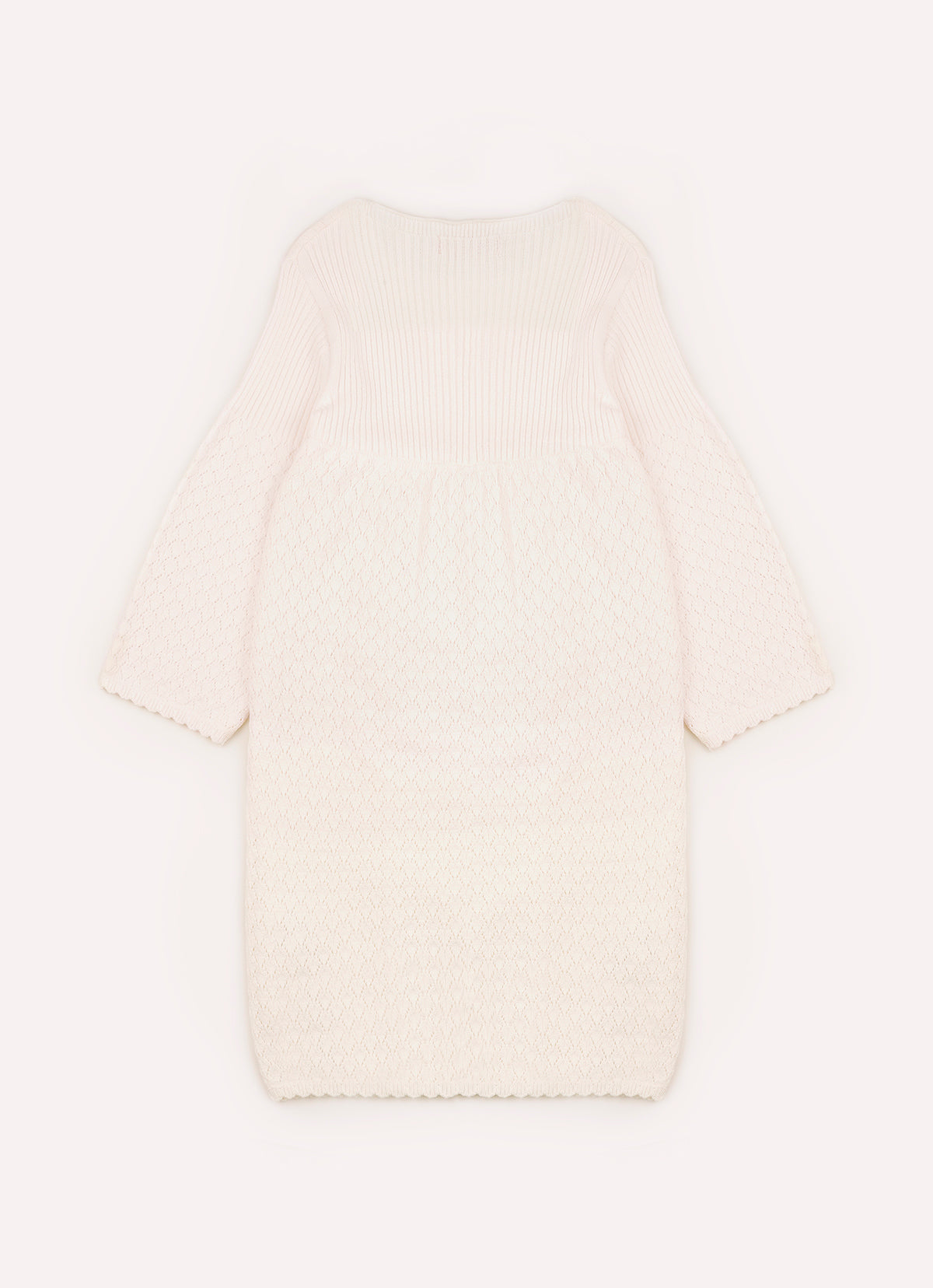 Vestido Tricot Ponto Rendado Manga Flare