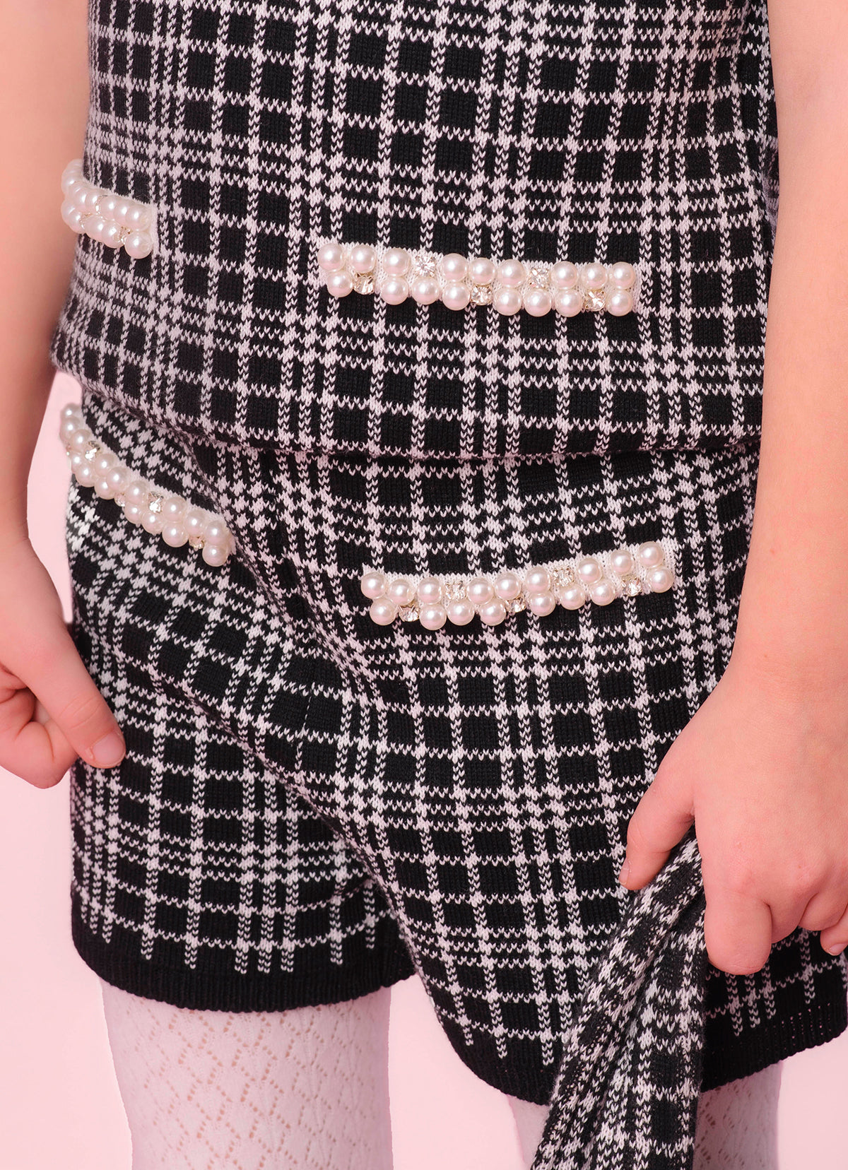 Short Tricot Xadrez Bolsos Bordados