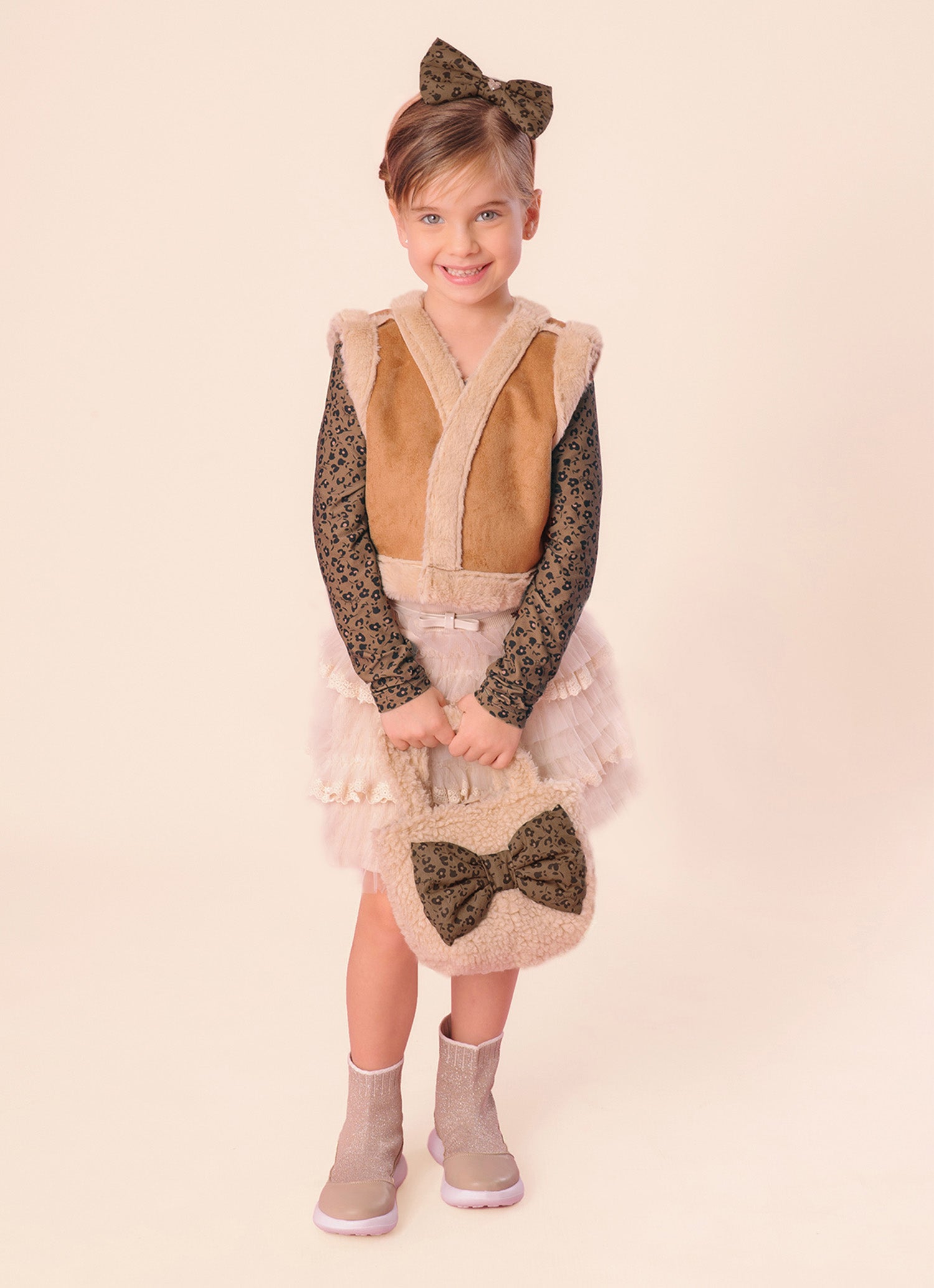 Colete Curto Pele Com Suede