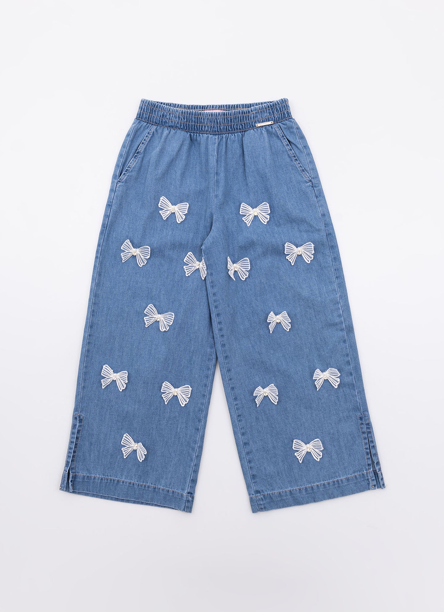 Calça Reta Jeans Fino Laços Aplicados