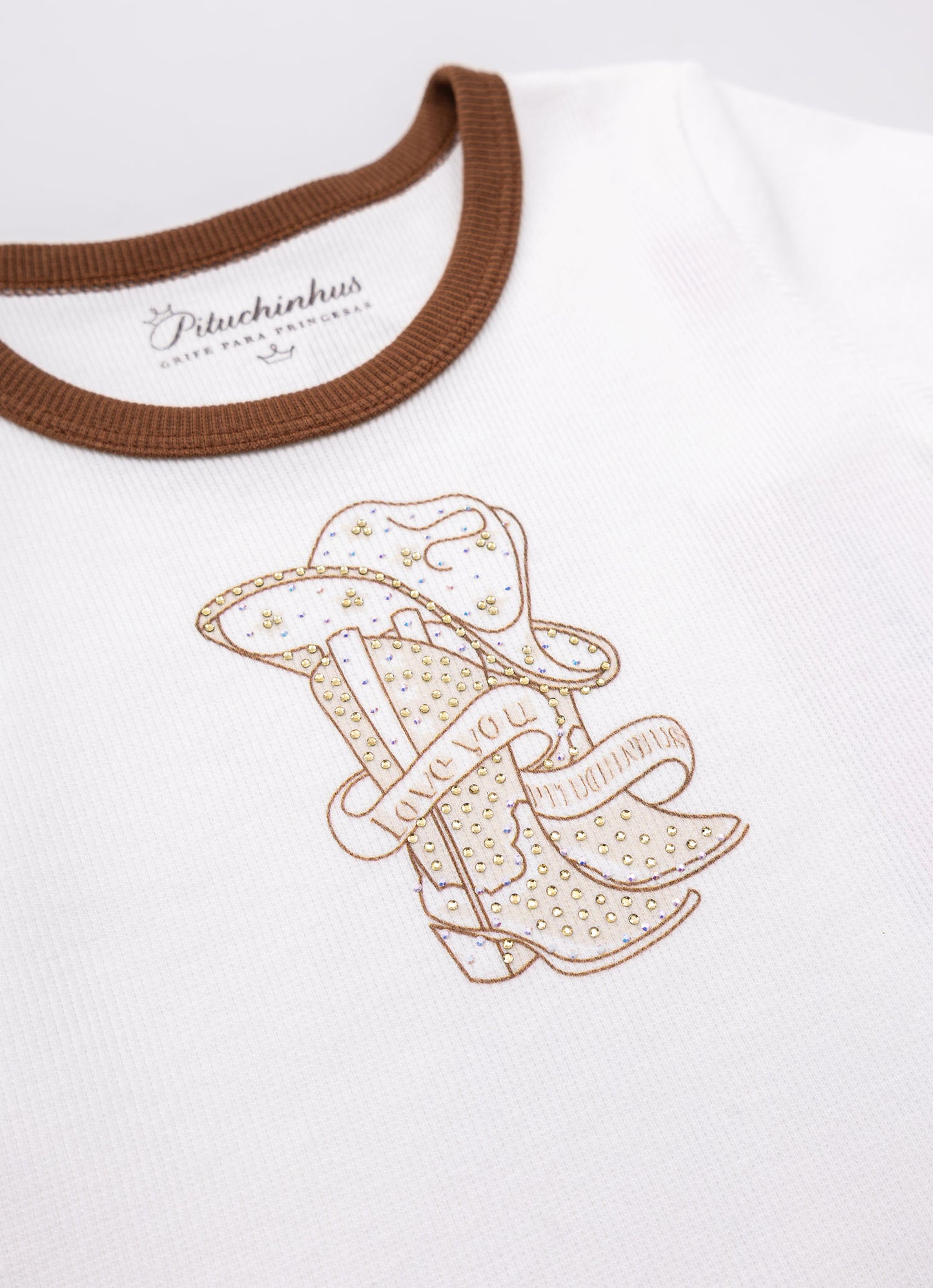 Blusa Ribana Botinha, Chapéu e Ursinha Costas