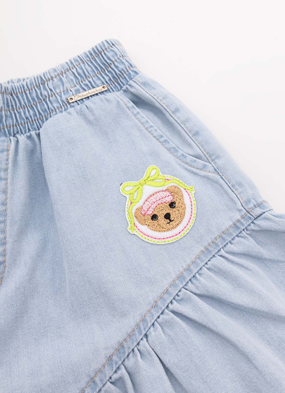 Short Jeans Fino Babado Patche Ursinha