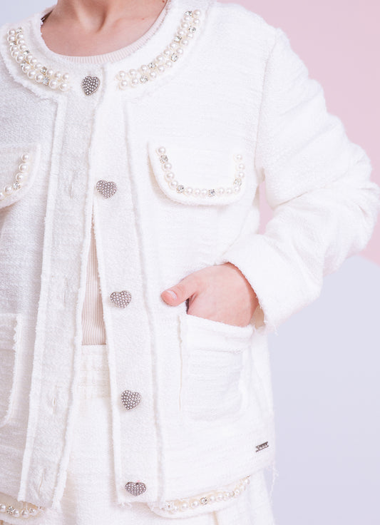 Casaco Boucle Lapelas e Decote Bordado Casaco Boucle Lapelas e Decote Bordado