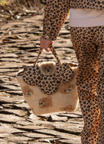 Bolsa Teddy Rostinho Ursas Detalhe Onçinha