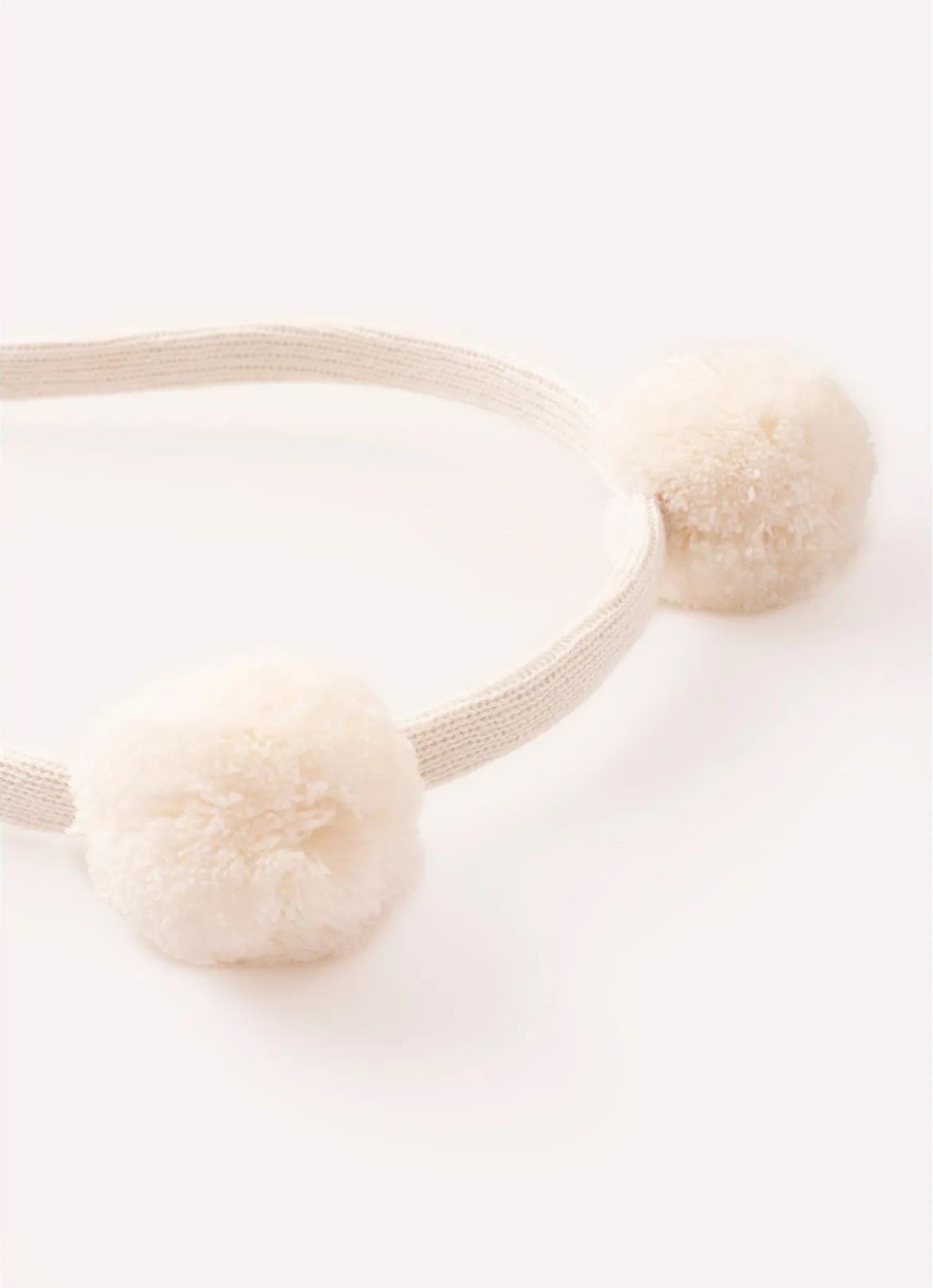 Arco Tricot Pompom