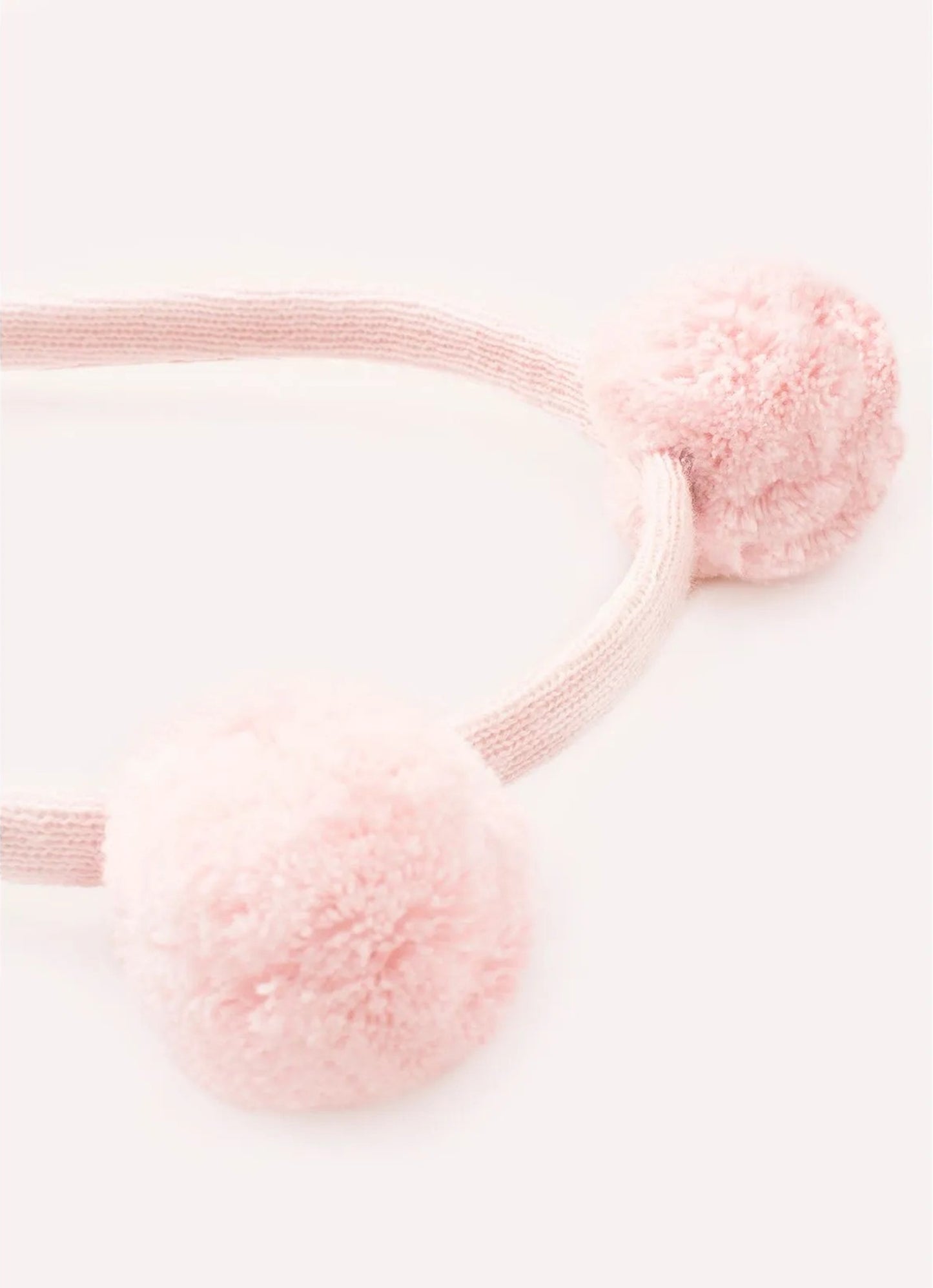 Arco Tricot Pompom