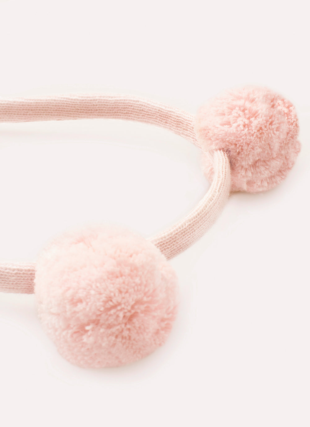 Arco Tricot Pompom