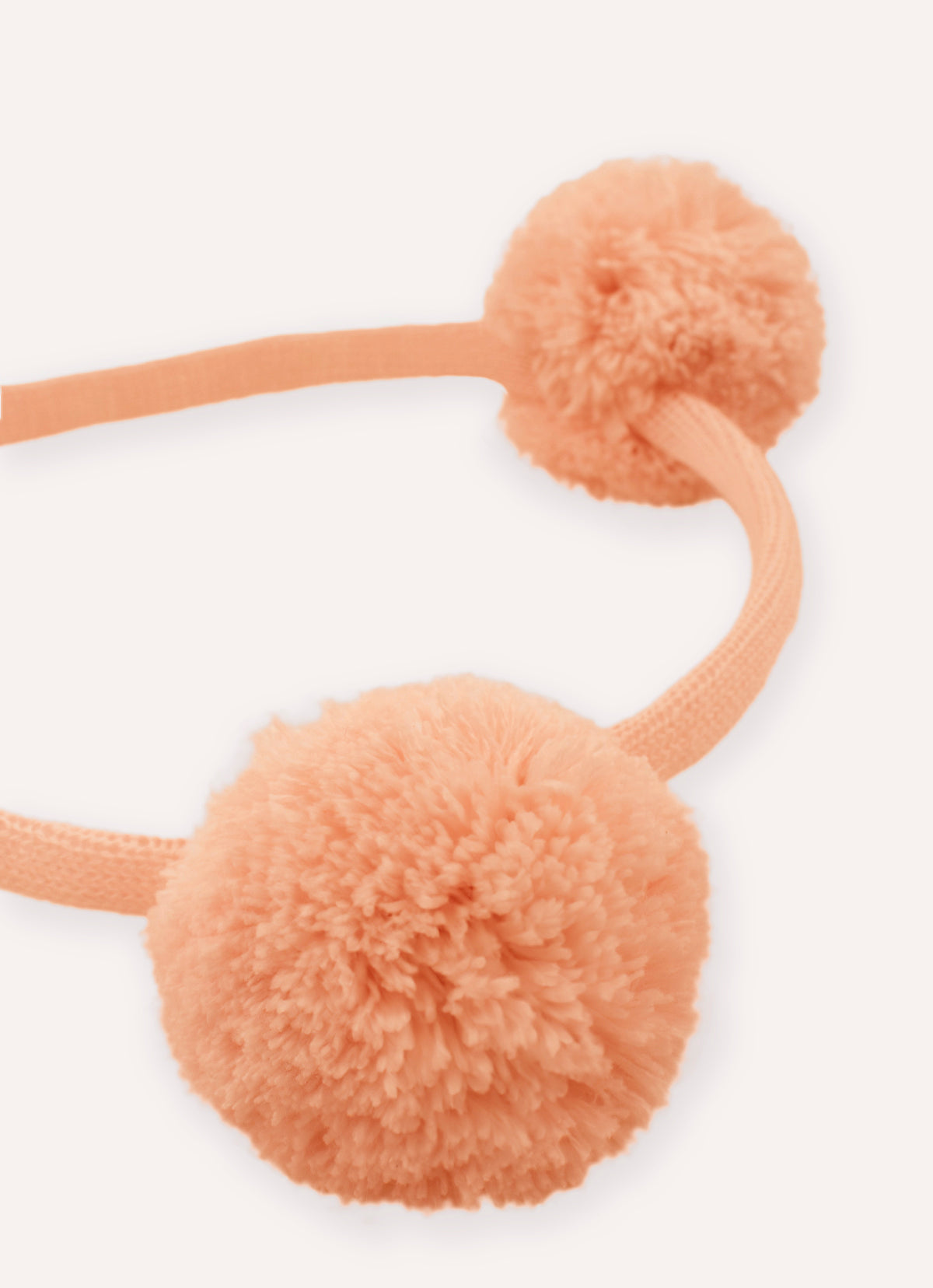 Arco Tricot Pompom
