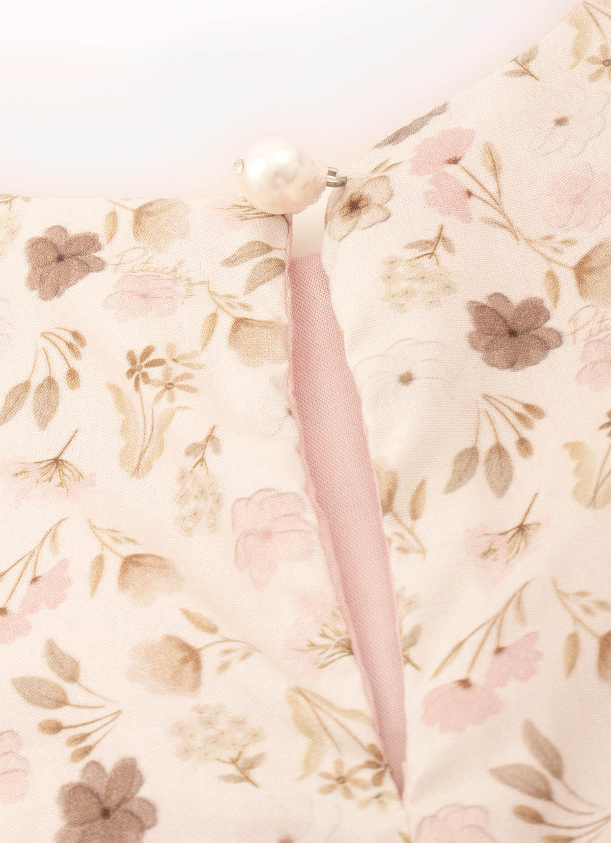 Vestido Algodão Estampado e Tule
