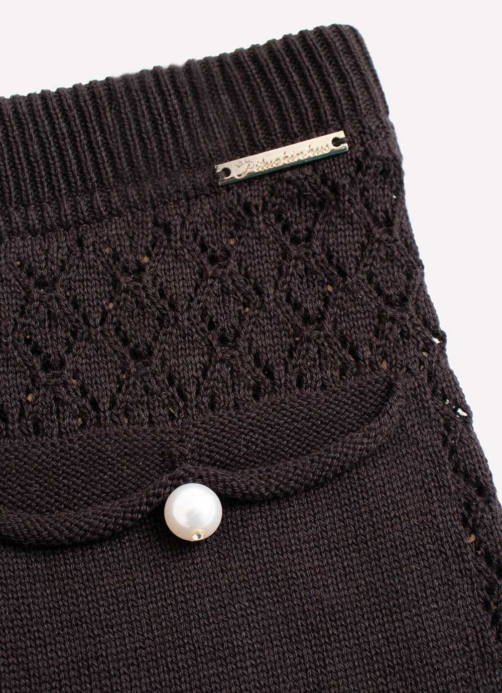 Short Tricot Rendado Bolsos