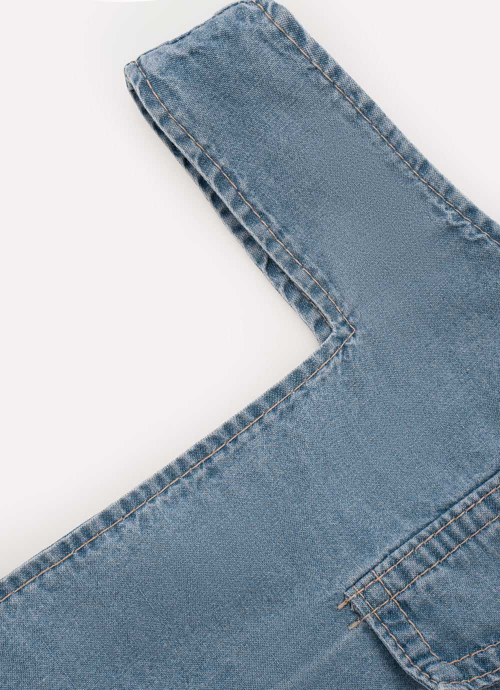 Blusa Cropped Jeans Fino Lapelas Botões Joia