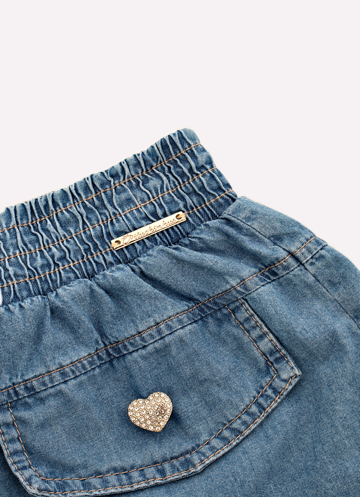 Short Jeans Fino Lapelas Botões Joia