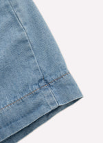 Short Jeans Fino Lapelas Botões Joia