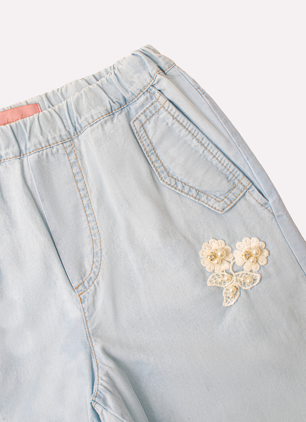 Calça Jeans Fino Guipir Bordado Couture