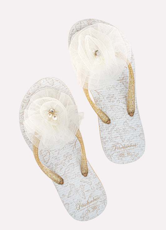 Chinelo Borboleta Flor Tule Bordado