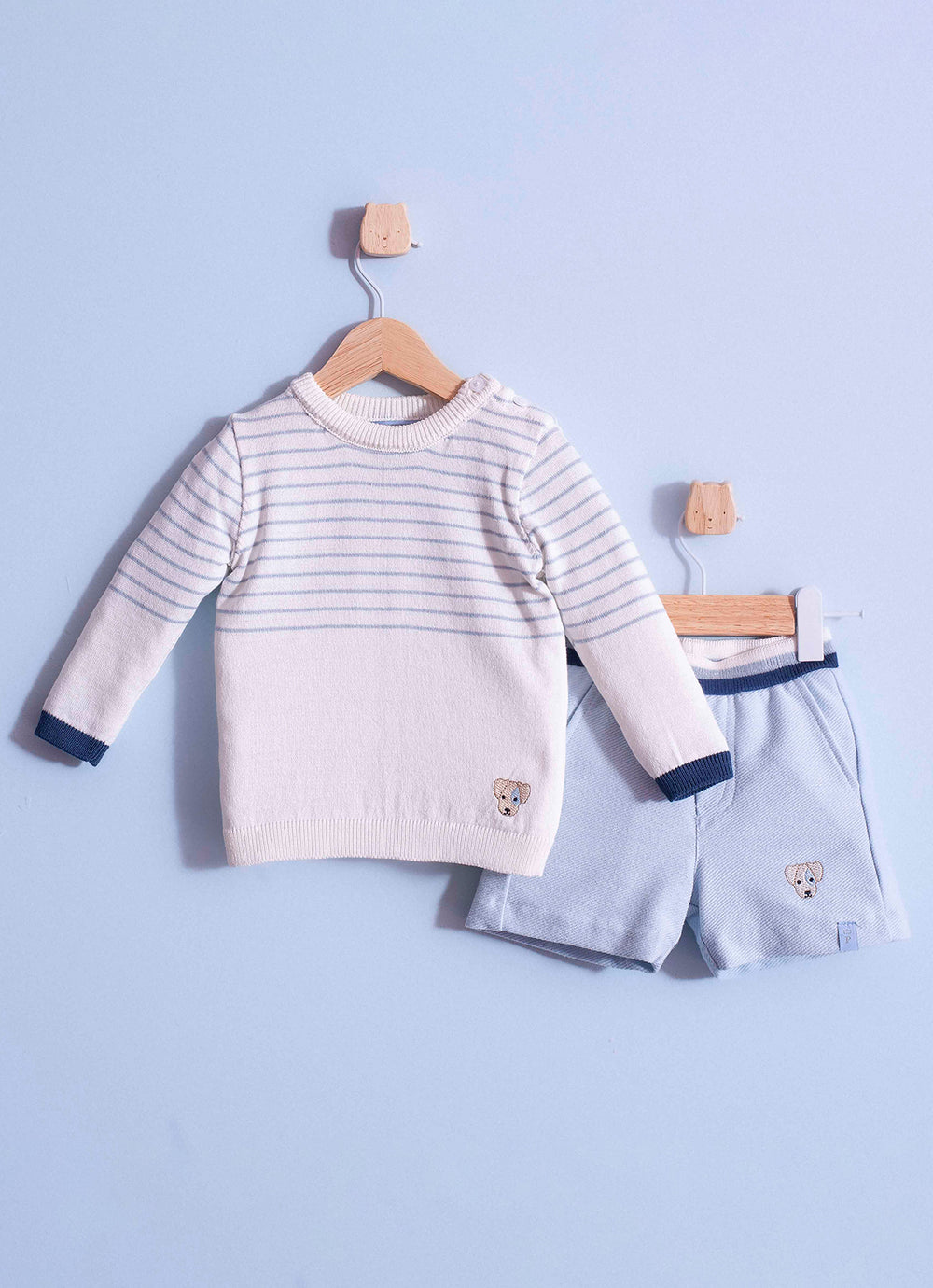 Conjunto Blusa Tricot Listrinhas e Bermuda Moletom Sarjada