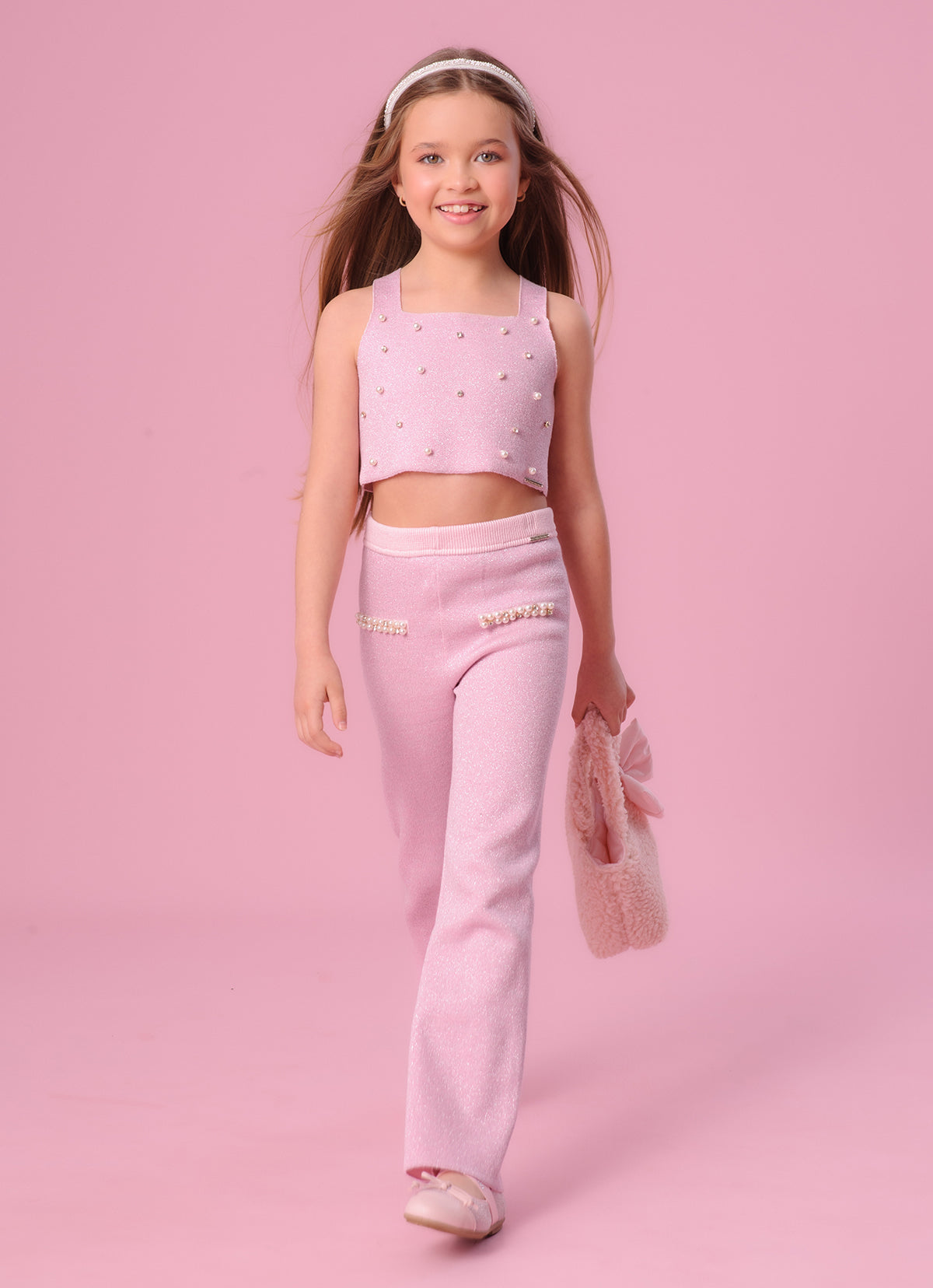 Calça Tricot Flare Brilho Bolsos Fakes Bordados