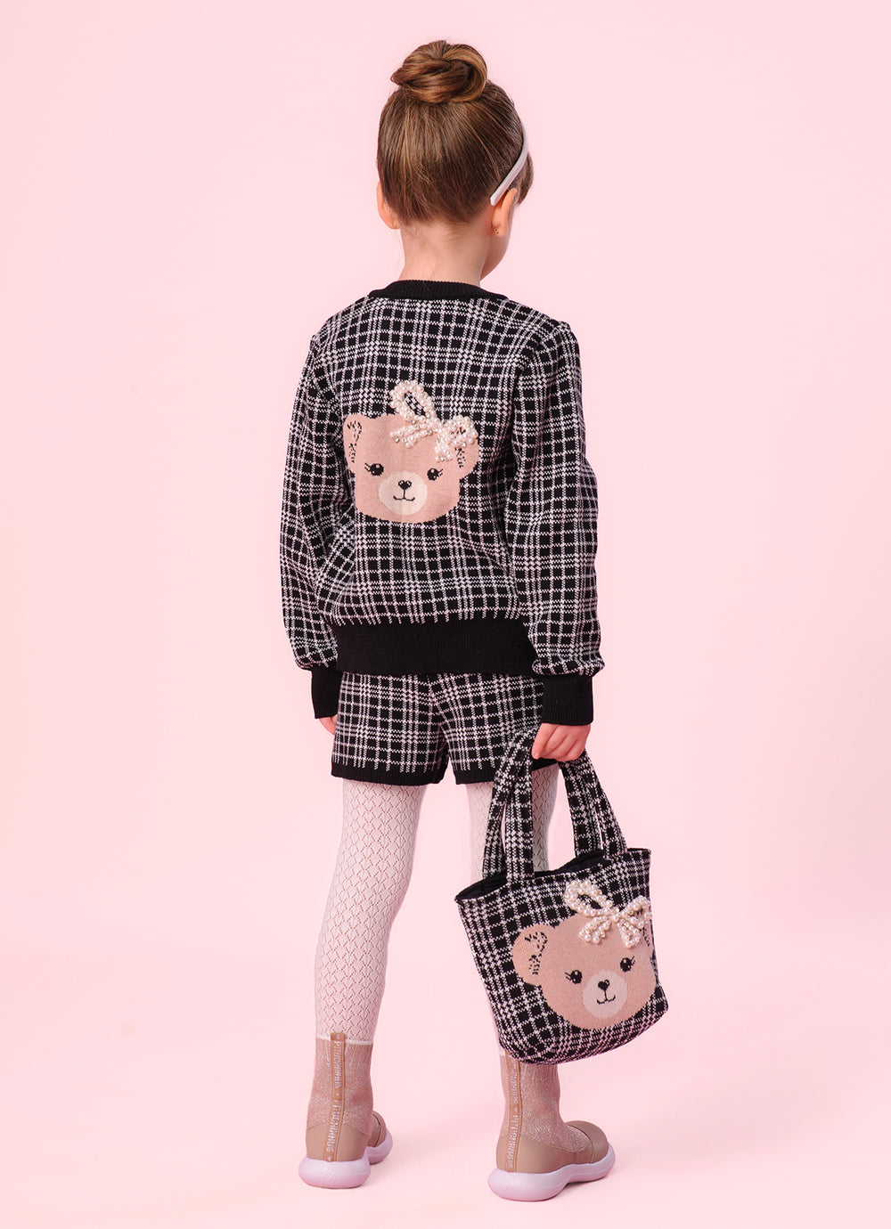 Casaco Tricot Xadrez Bolsos Bordados Ursa Costas