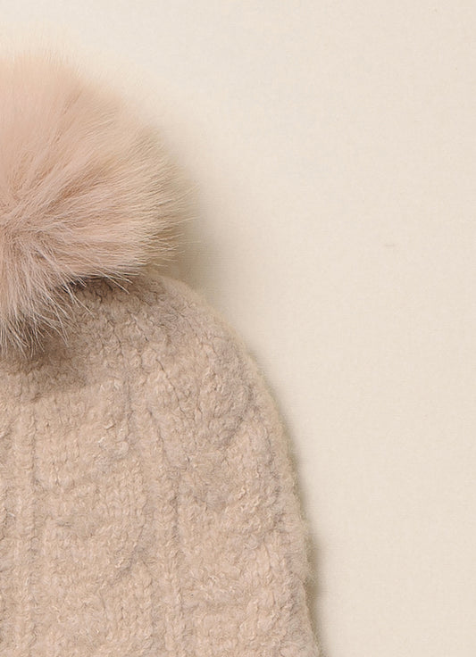 Touca Tricot Sem Costura Fio Fofinho Pompom Pele
