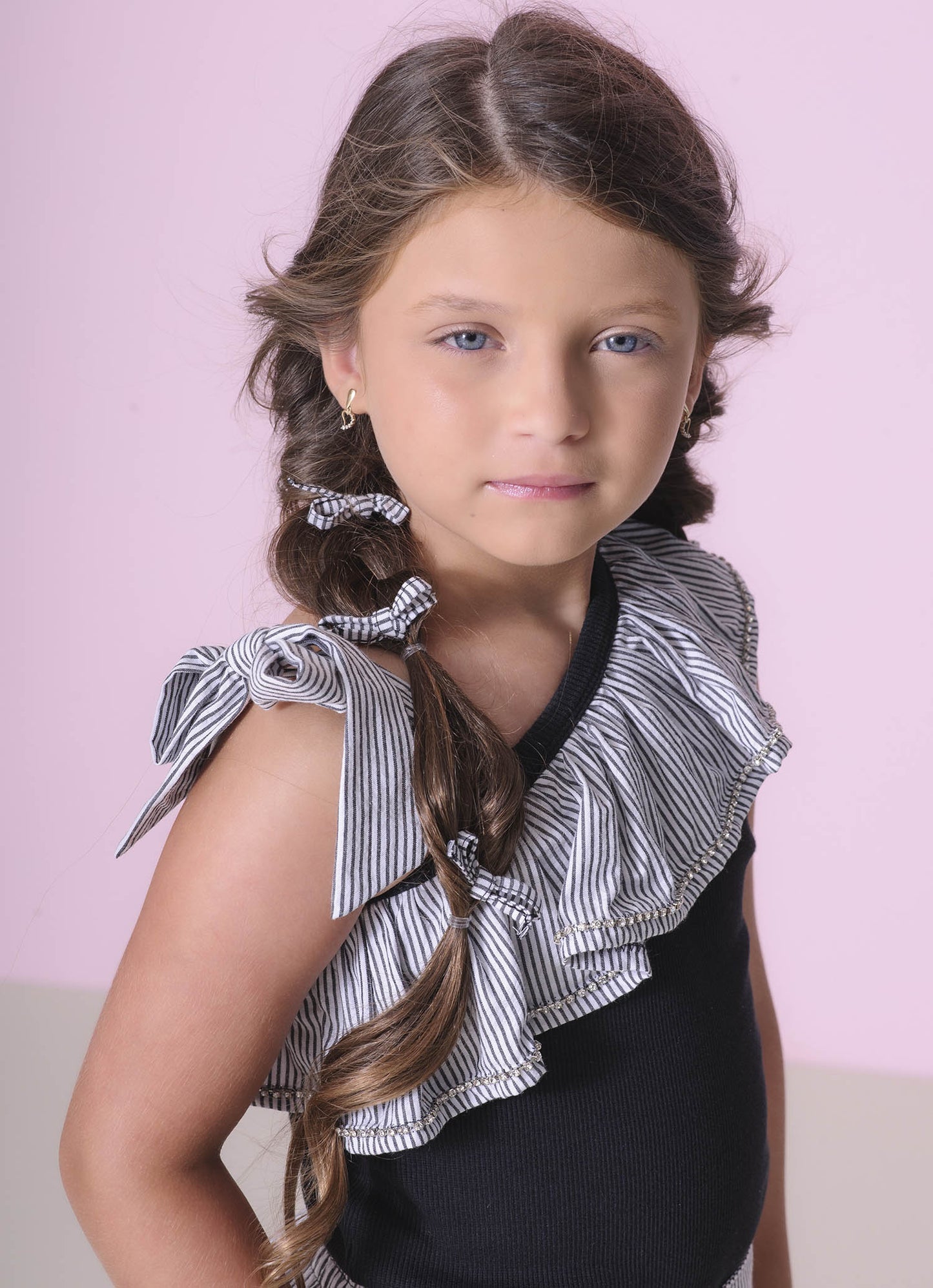 Blusa Ribana Babado Tricoline