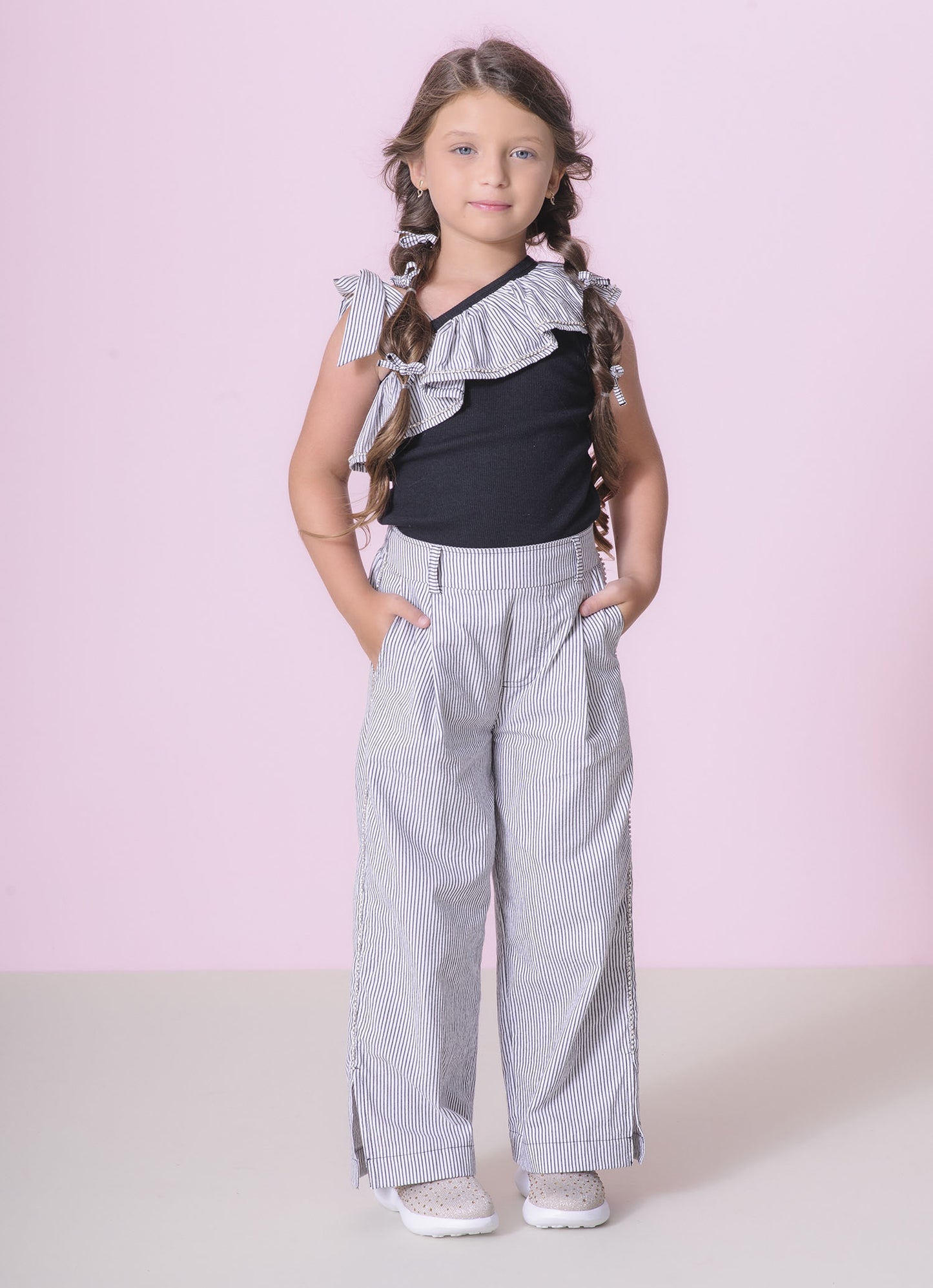 Blusa Ribana Babado Tricoline