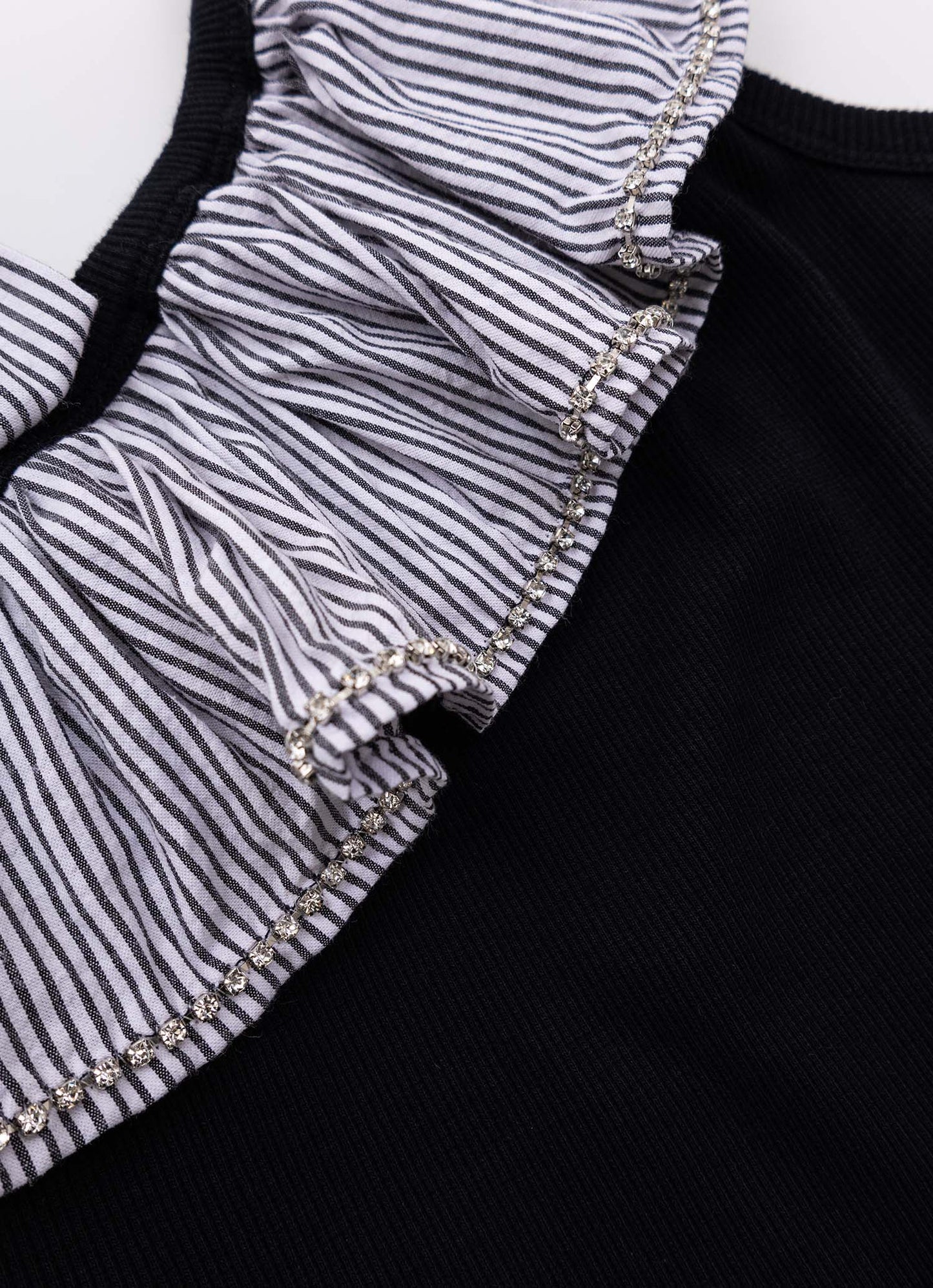 Blusa Ribana Babado Tricoline