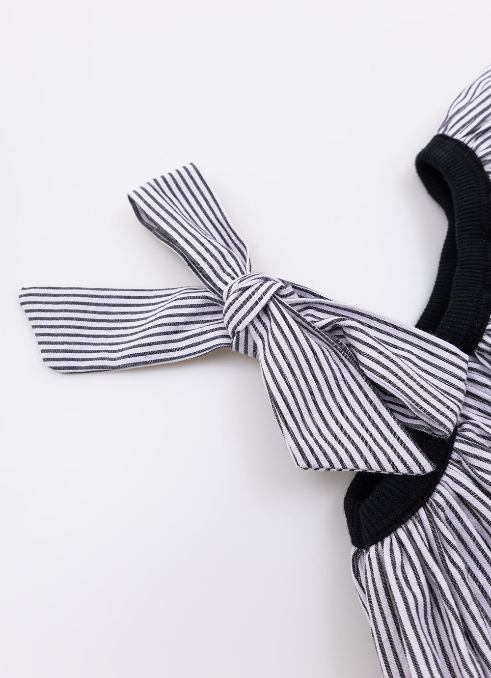 Blusa Ribana Babado Tricoline