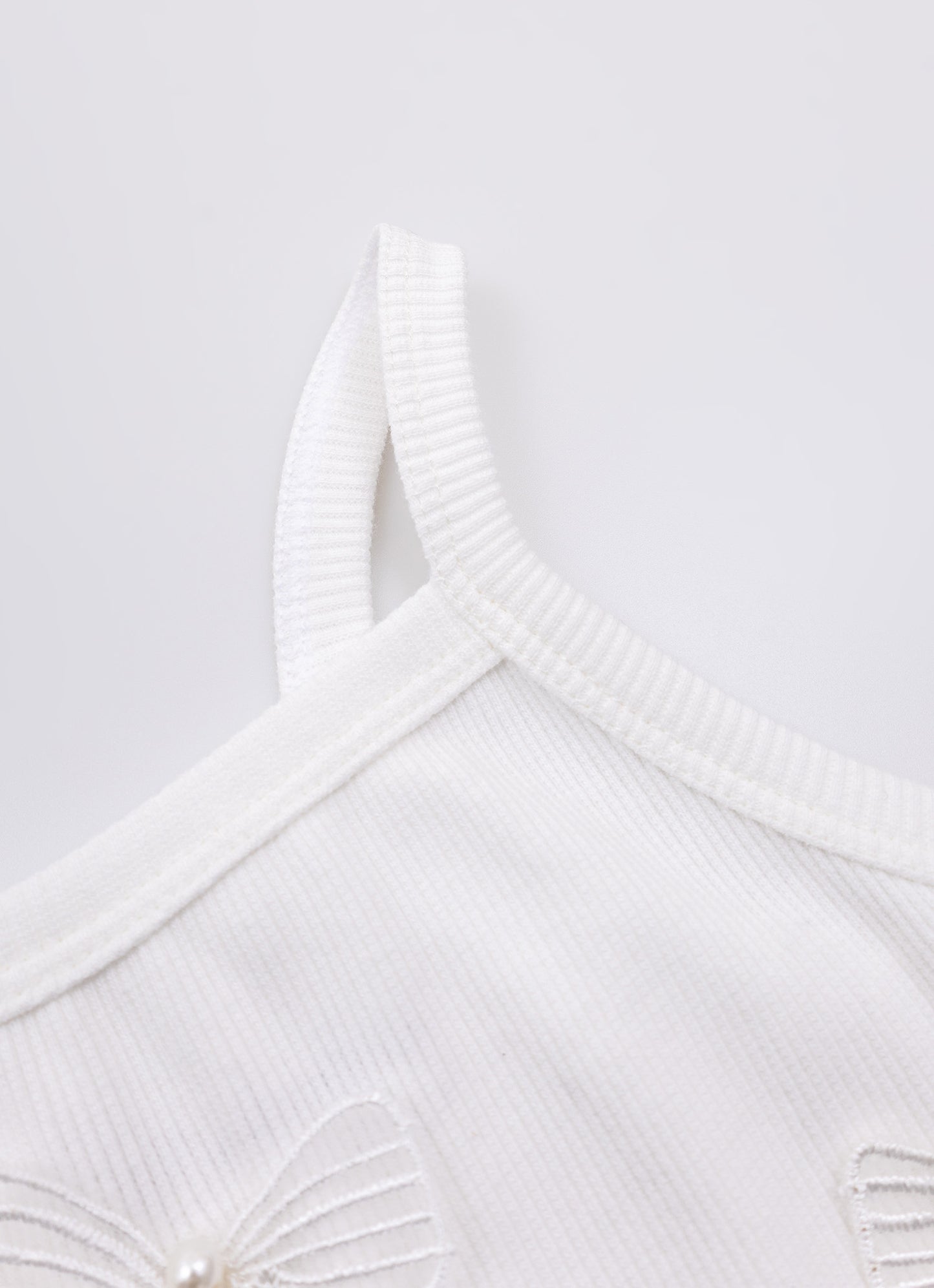 Blusa Alça Cropped Ribana Bordados