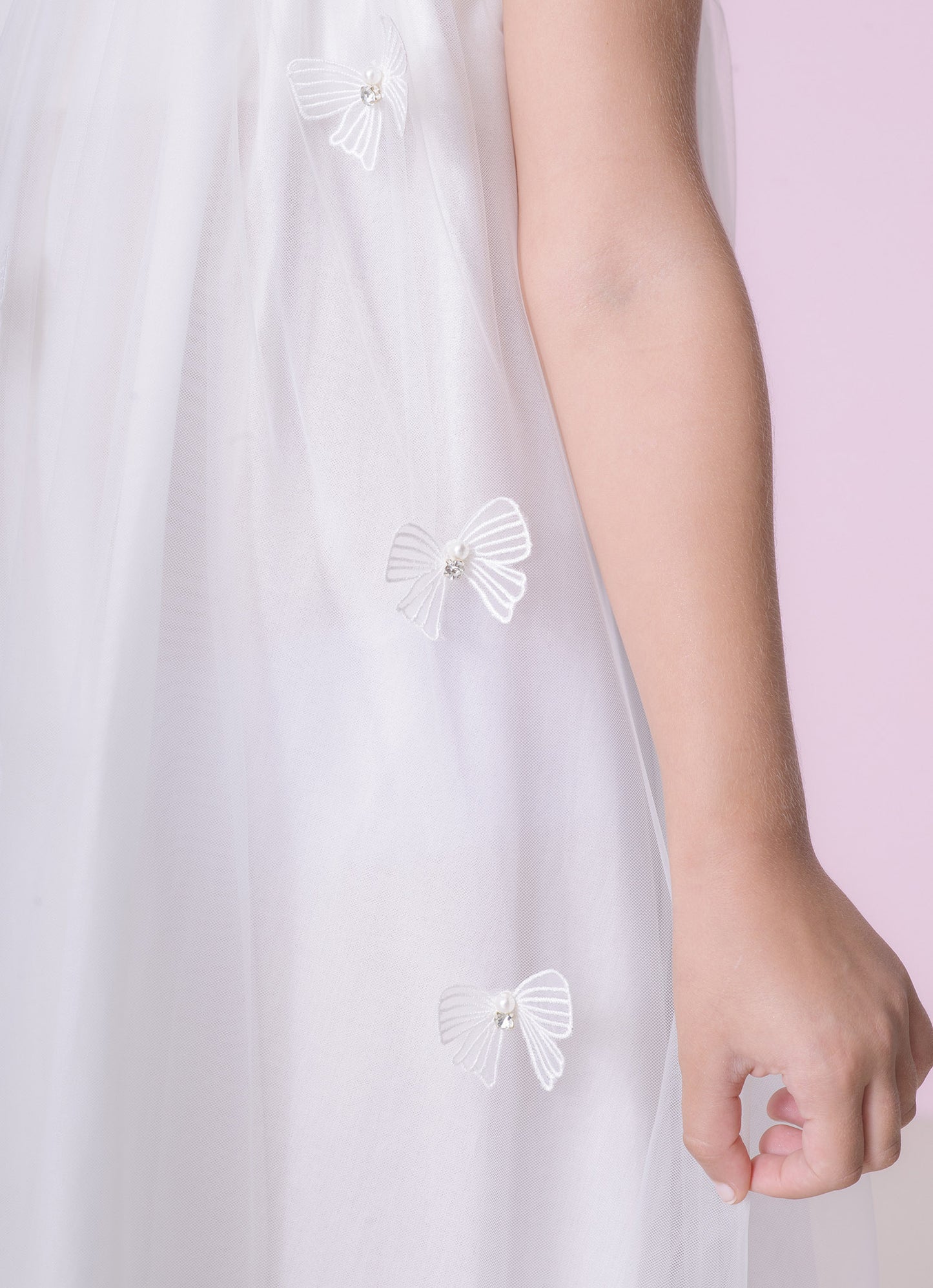 Vestido Princesa Tule Laços Aplicados