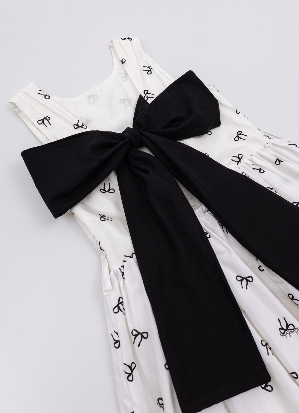 Vestido Algodão Estampa Laçinhos Maxi Laço Costas