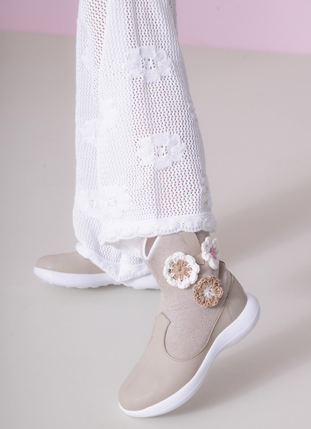 Calça Tricot Reta Ponto Rendado Floral