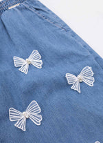 Calça Reta Jeans Fino Laços Aplicados