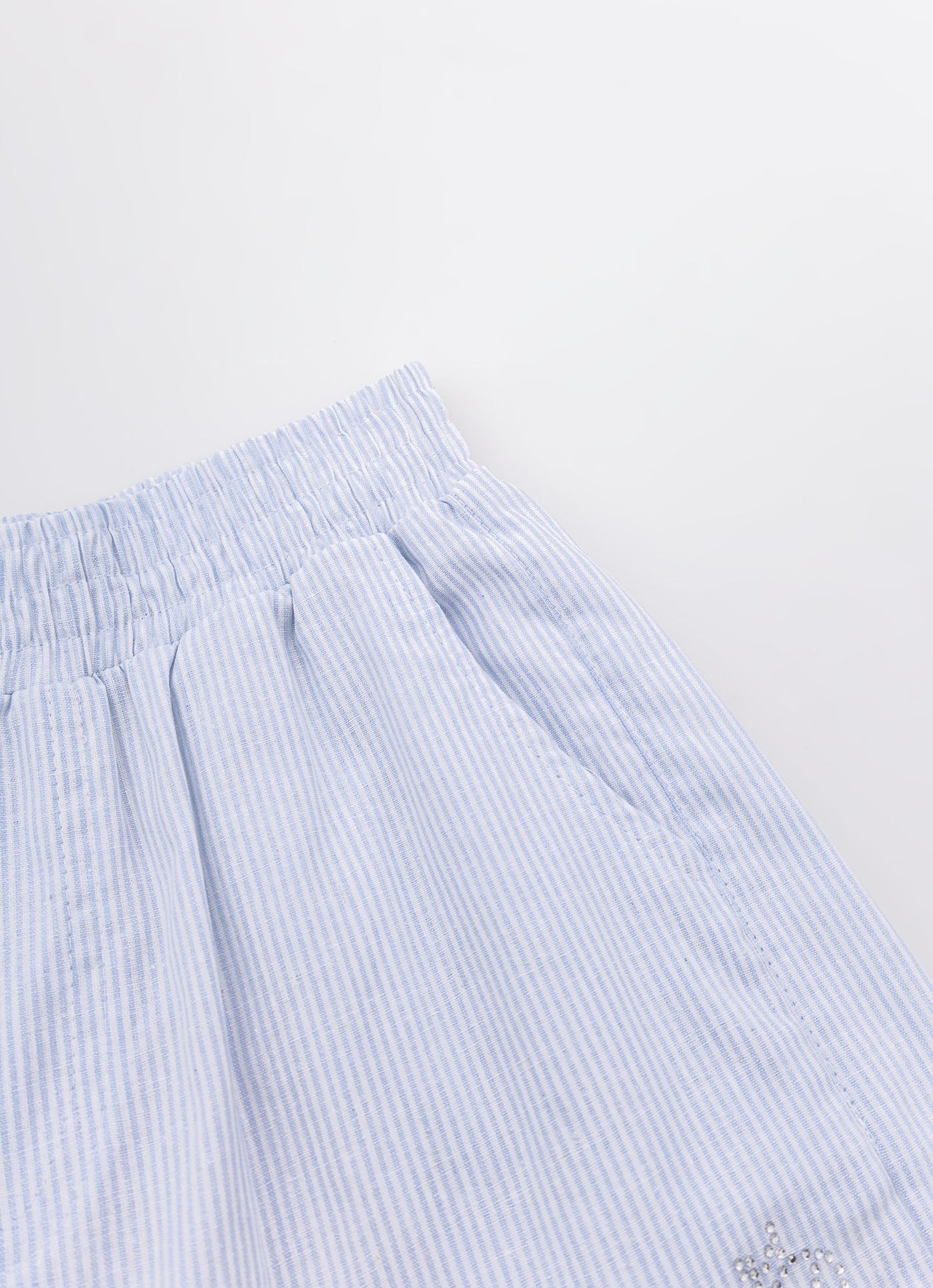 Short Algodão Listrado Renda Bordada