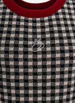 Vestido Tricot Xadrez Botão Jóia Coração