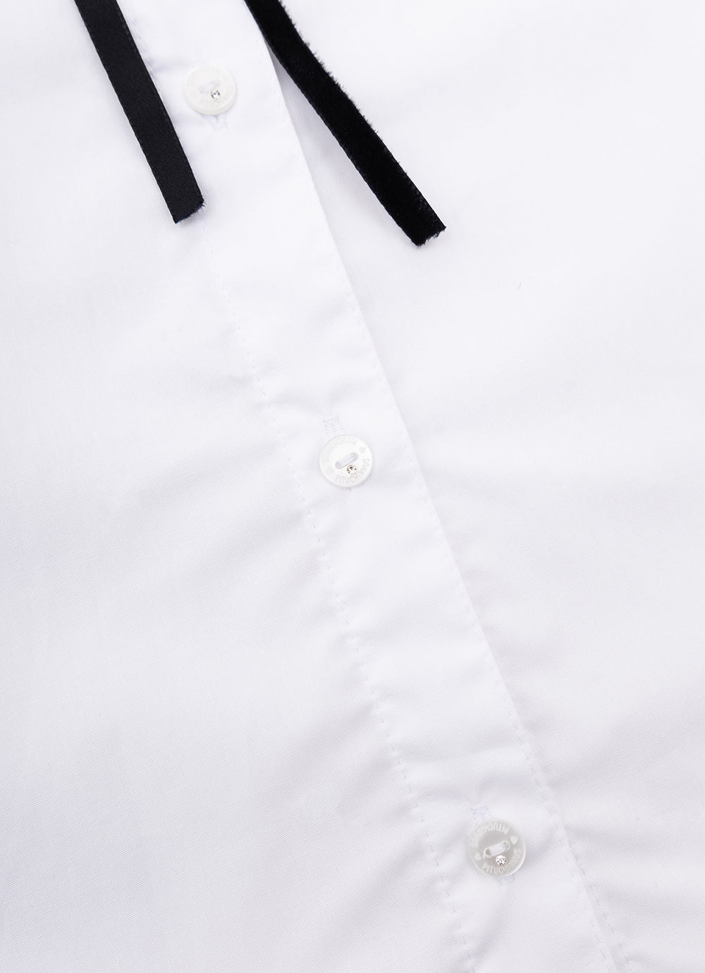 Camisa Tricoline Laços Bordados Veludo