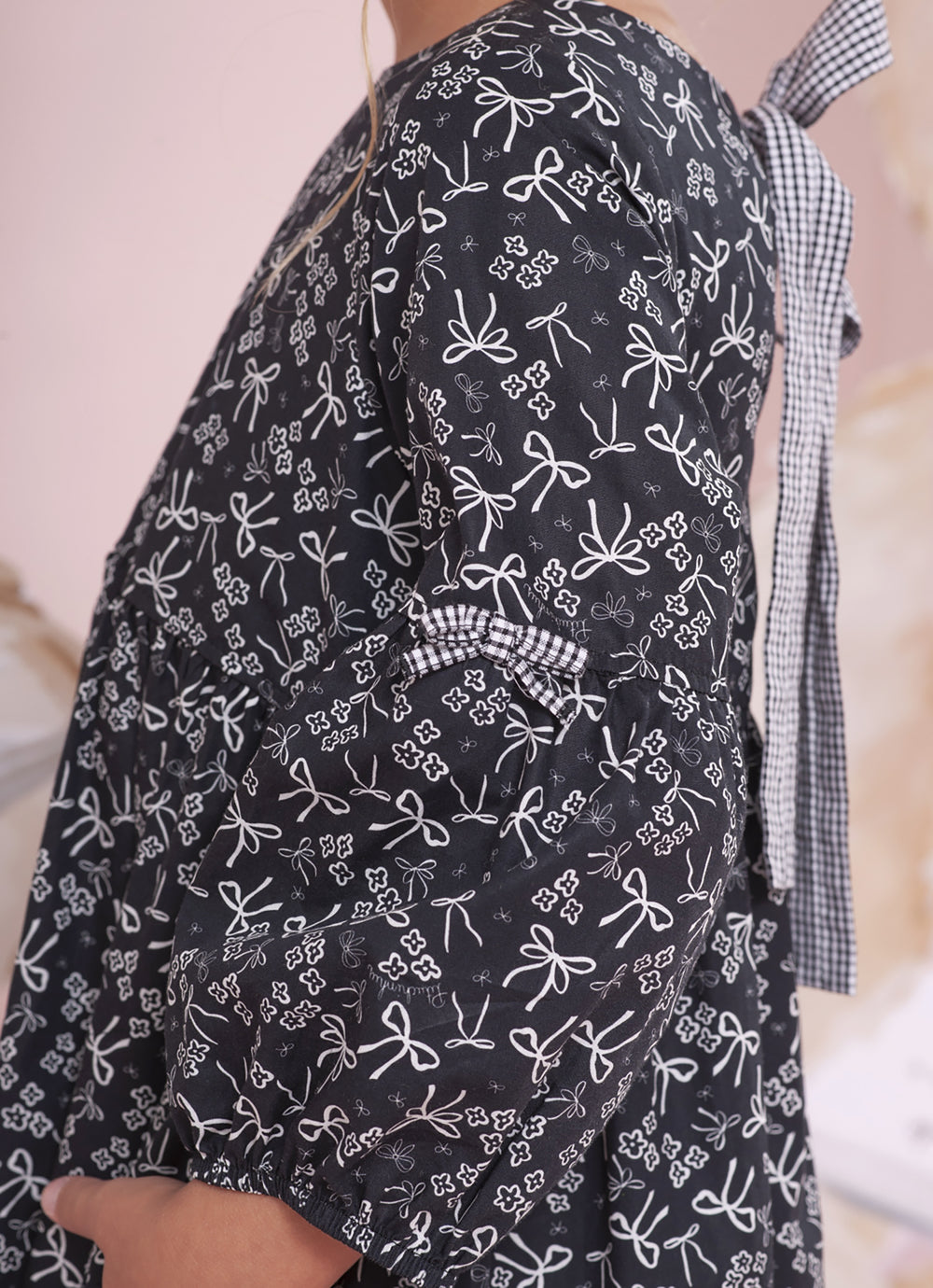 Vestido Algodão Floral Laços Preto e Branco