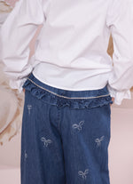 Calça Jeans Fino Lacinhos Babado Cristal