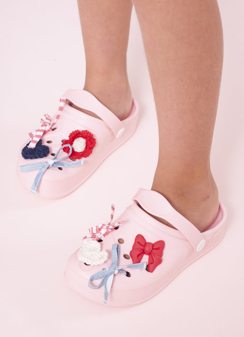 Sandália Clogs Lacinhos