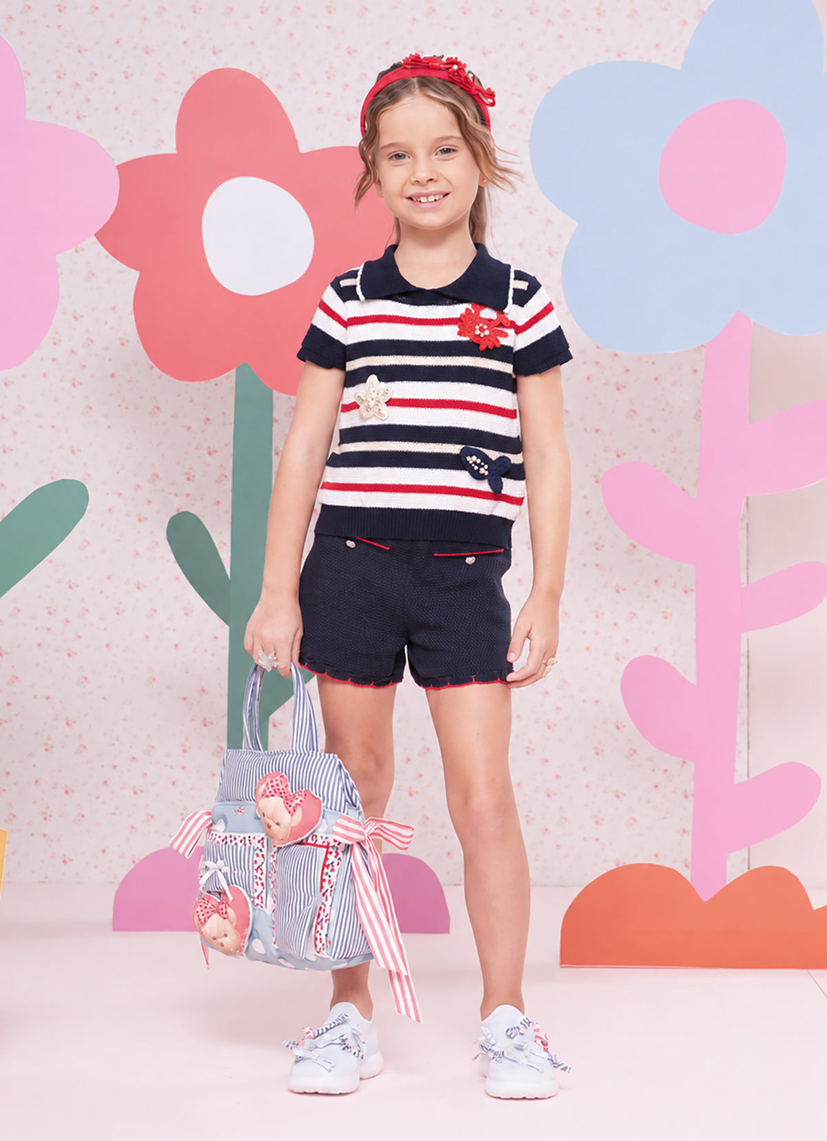 Blusa Tricot Listrada Gola Polo Crochês