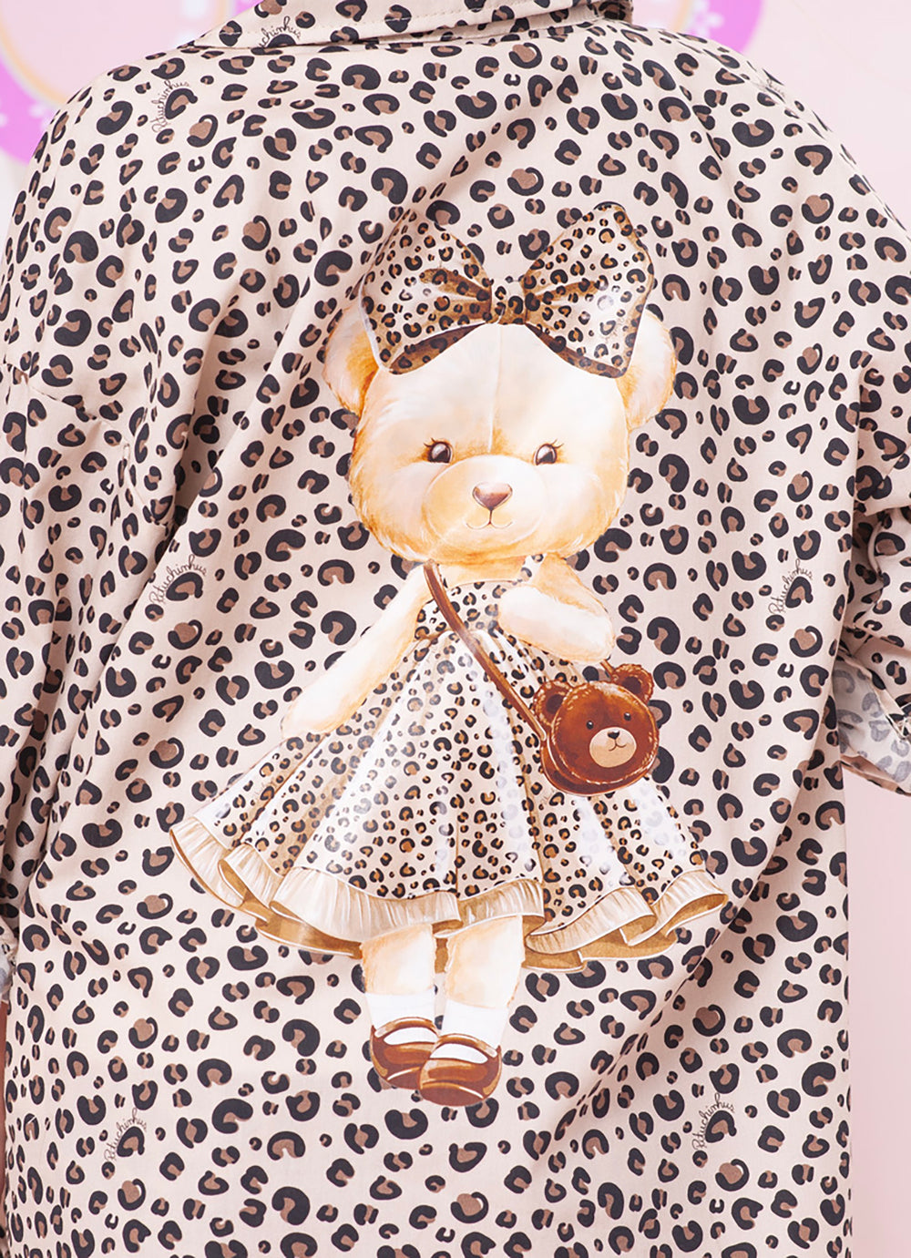 Camisa Algodão Oncinha Flores Crochê