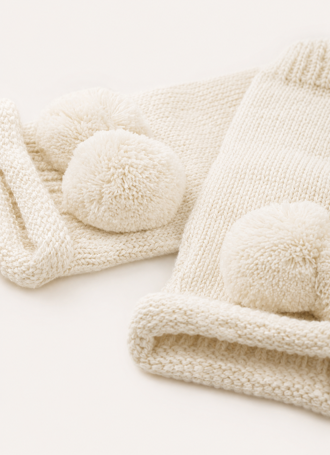 Luva Tricot Pompom