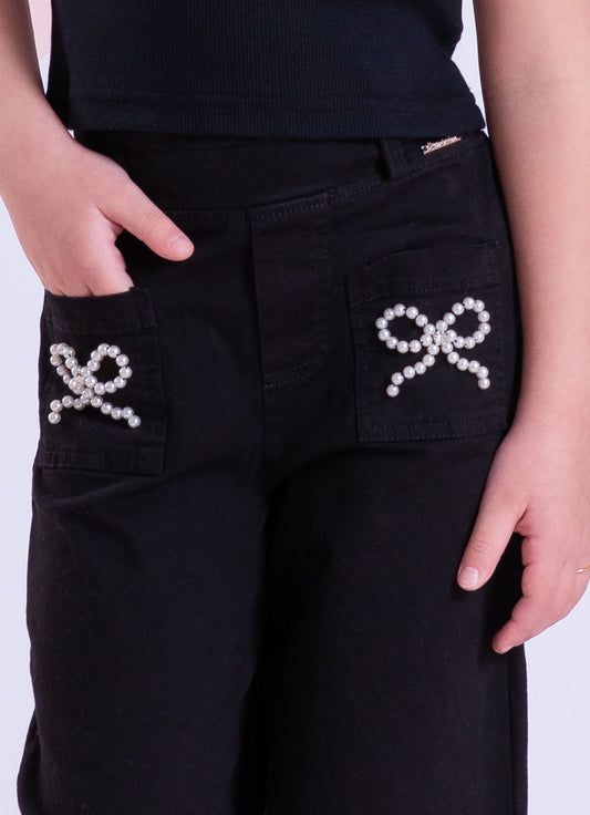 Calça Sarja Reta Laços Bordados