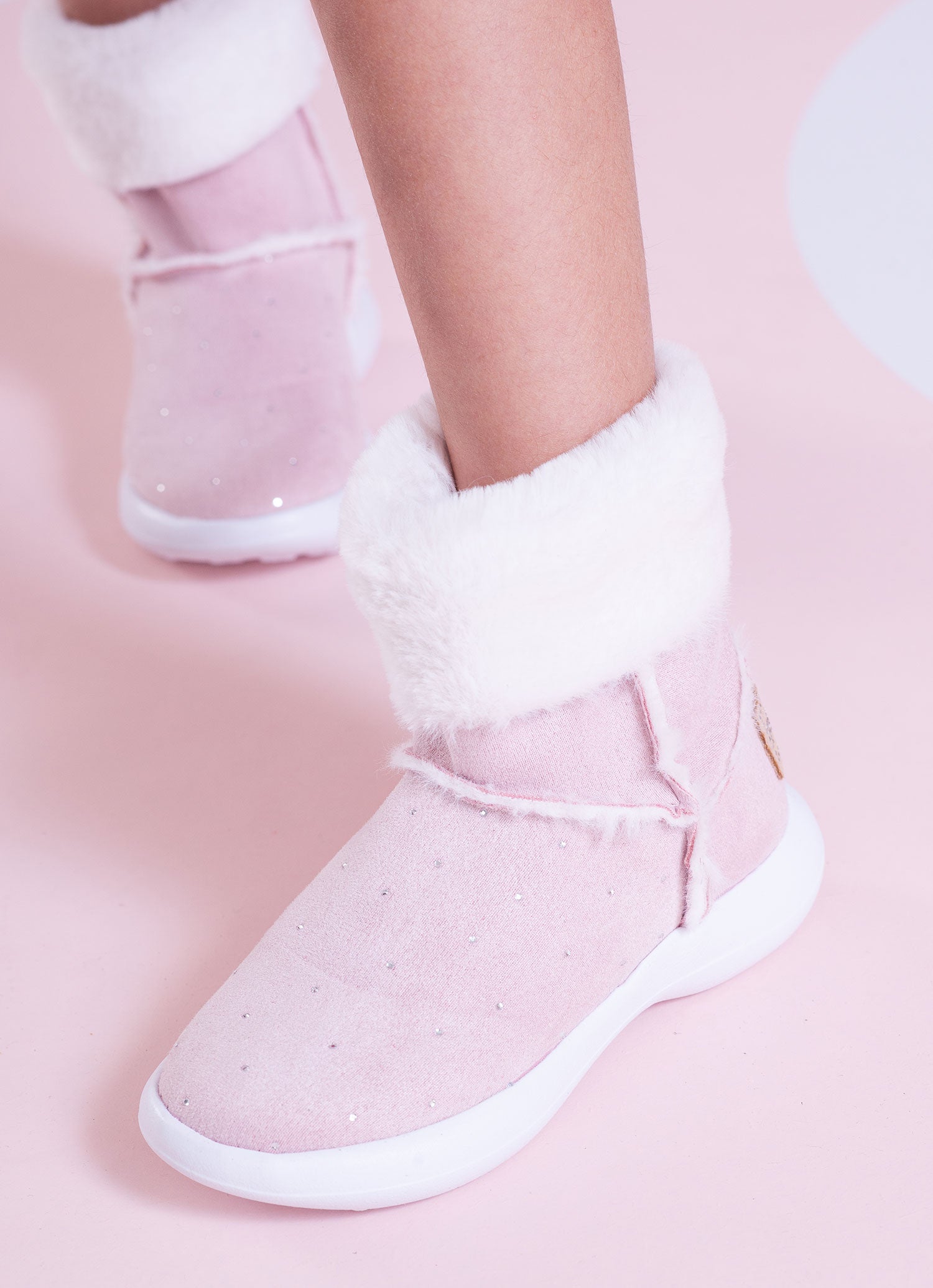 Bota Camurça Pele Cristais