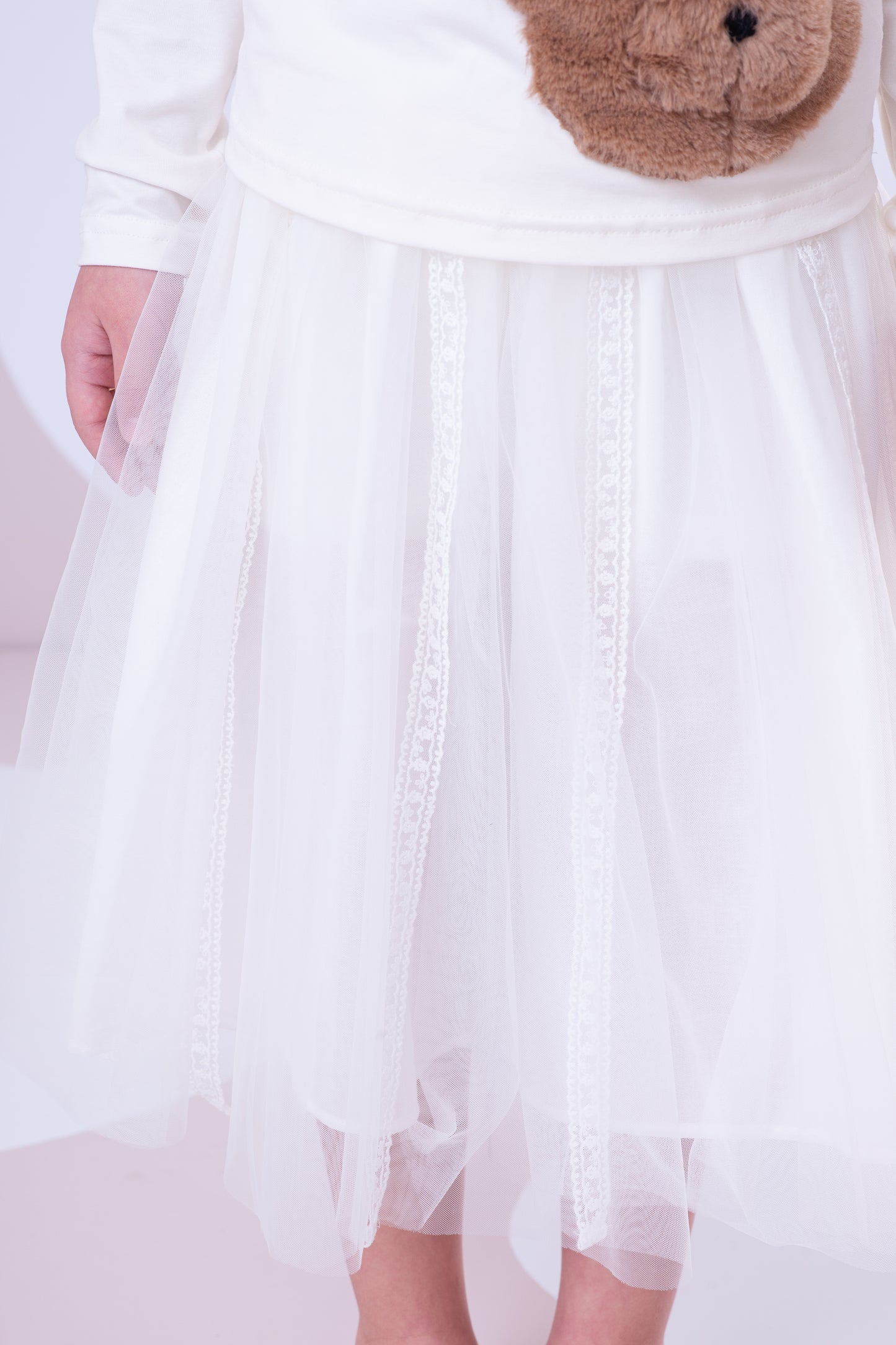 Saia Short Tule Renda Aplicada