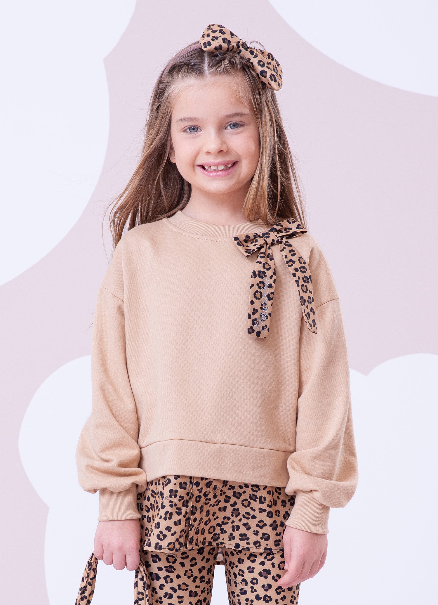 Blusa Moletom Efeito Sobreposição Onçinha Laço