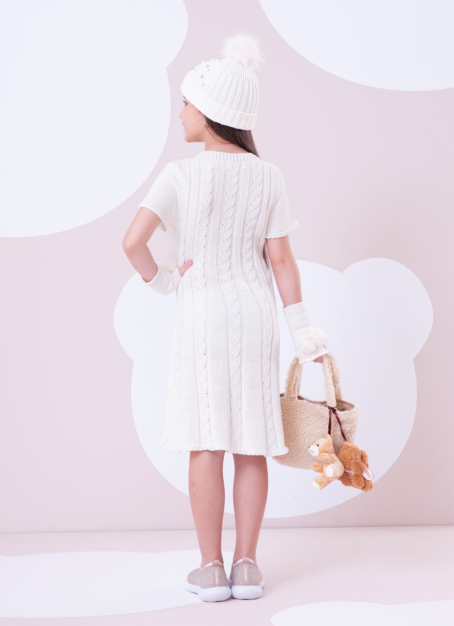 Vestido Tricot Sem Costura Canelado Laço Bordado